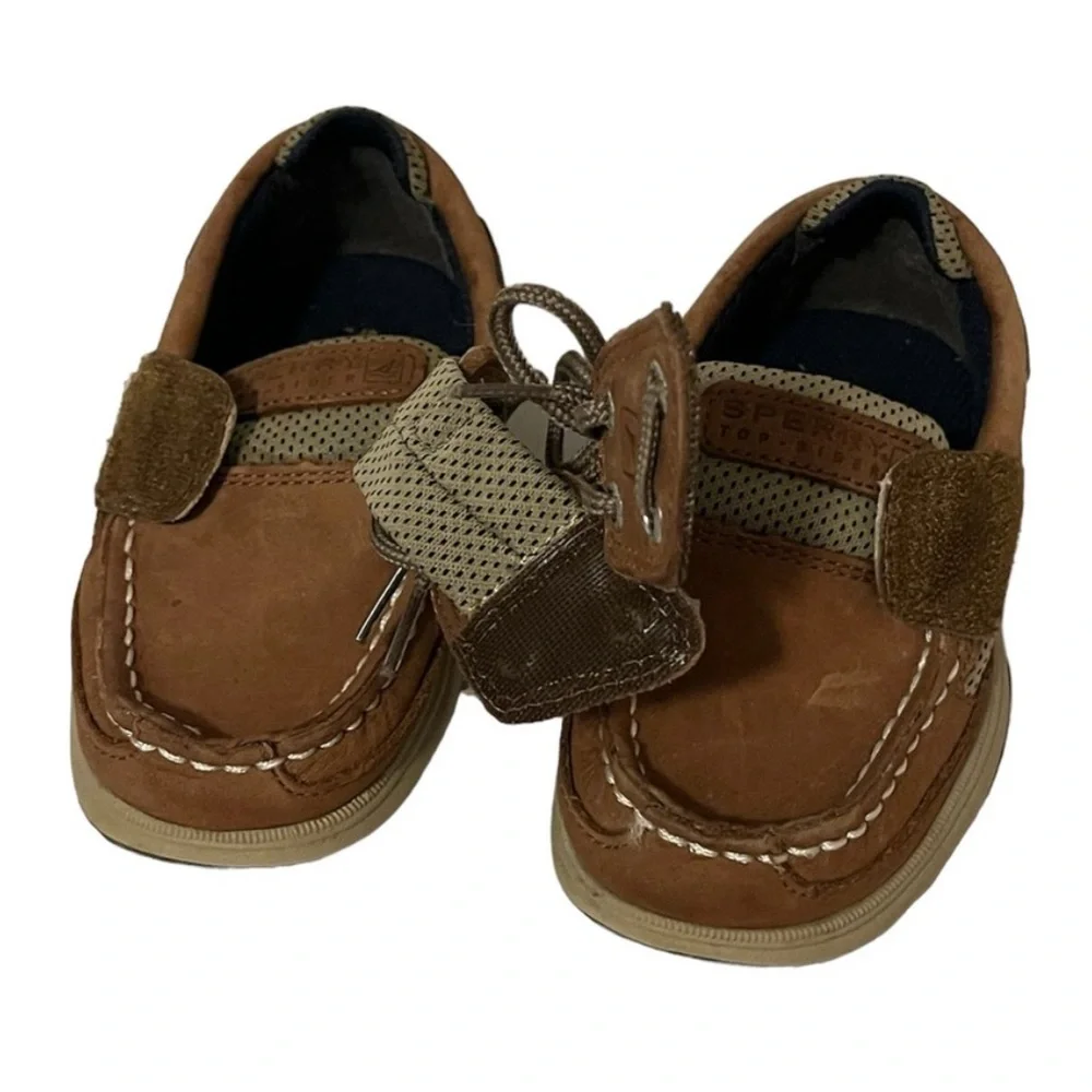 Sperry Brown Moccasin Shoes with Nautical Design